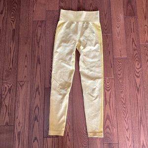 Gymshark leggings in yellow